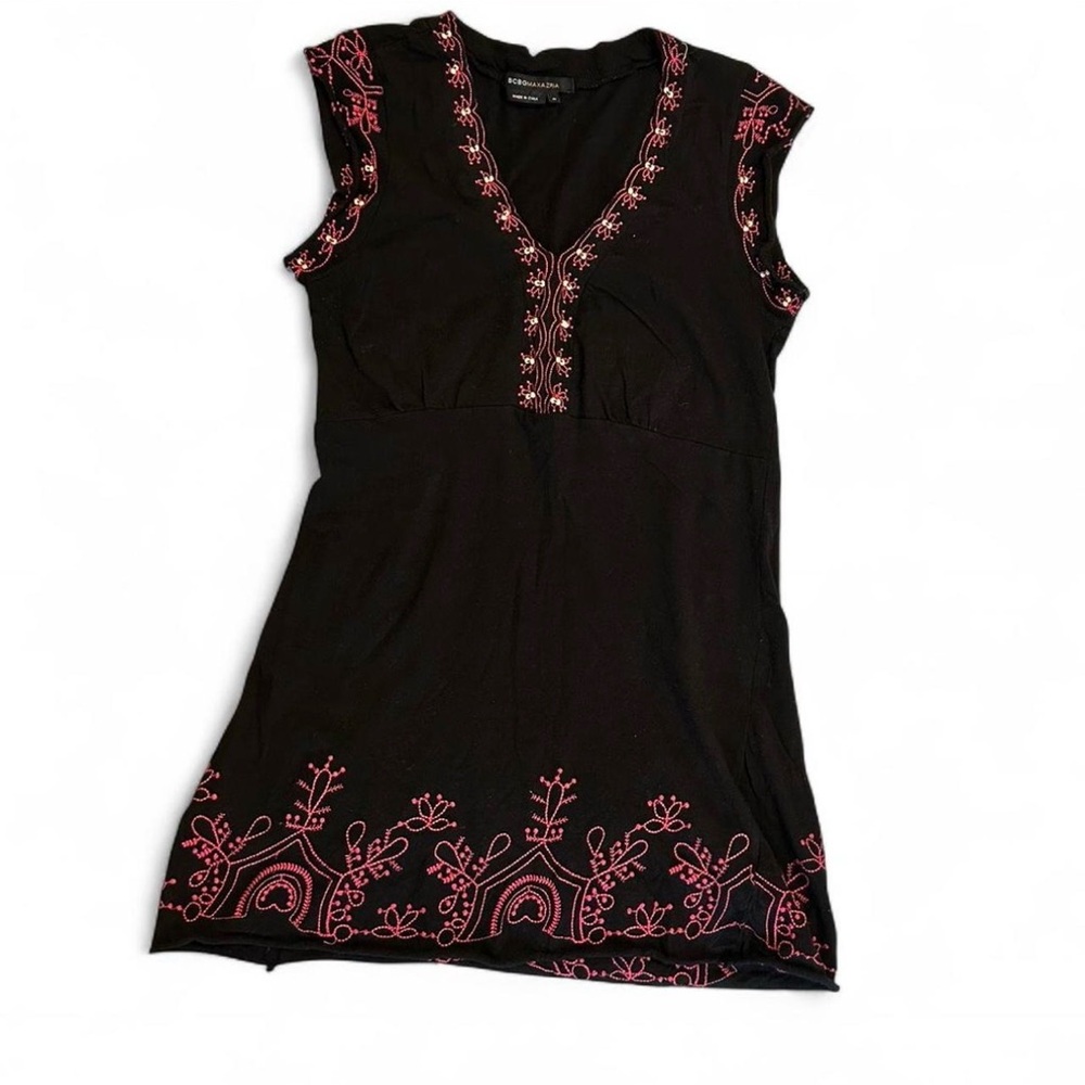 BCBG Max Azria Embroidered Boho Top M Black Pink Beaded Tunic - Picture 3 of 5